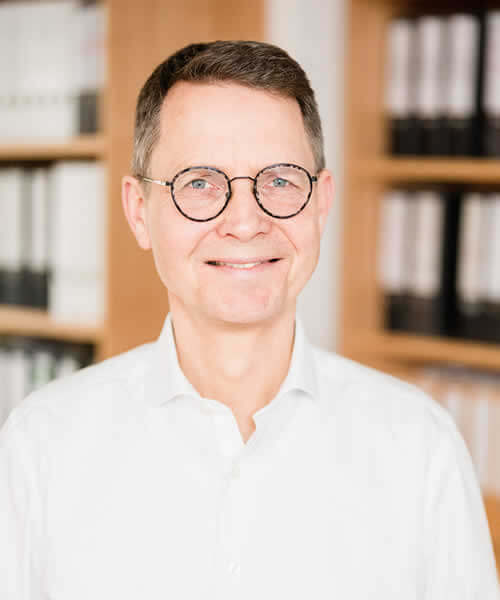 Dr. Udo Schmidt